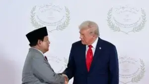 Momen akrab Presiden Prabowo dan Donald Trump (dok. Biro Pers)